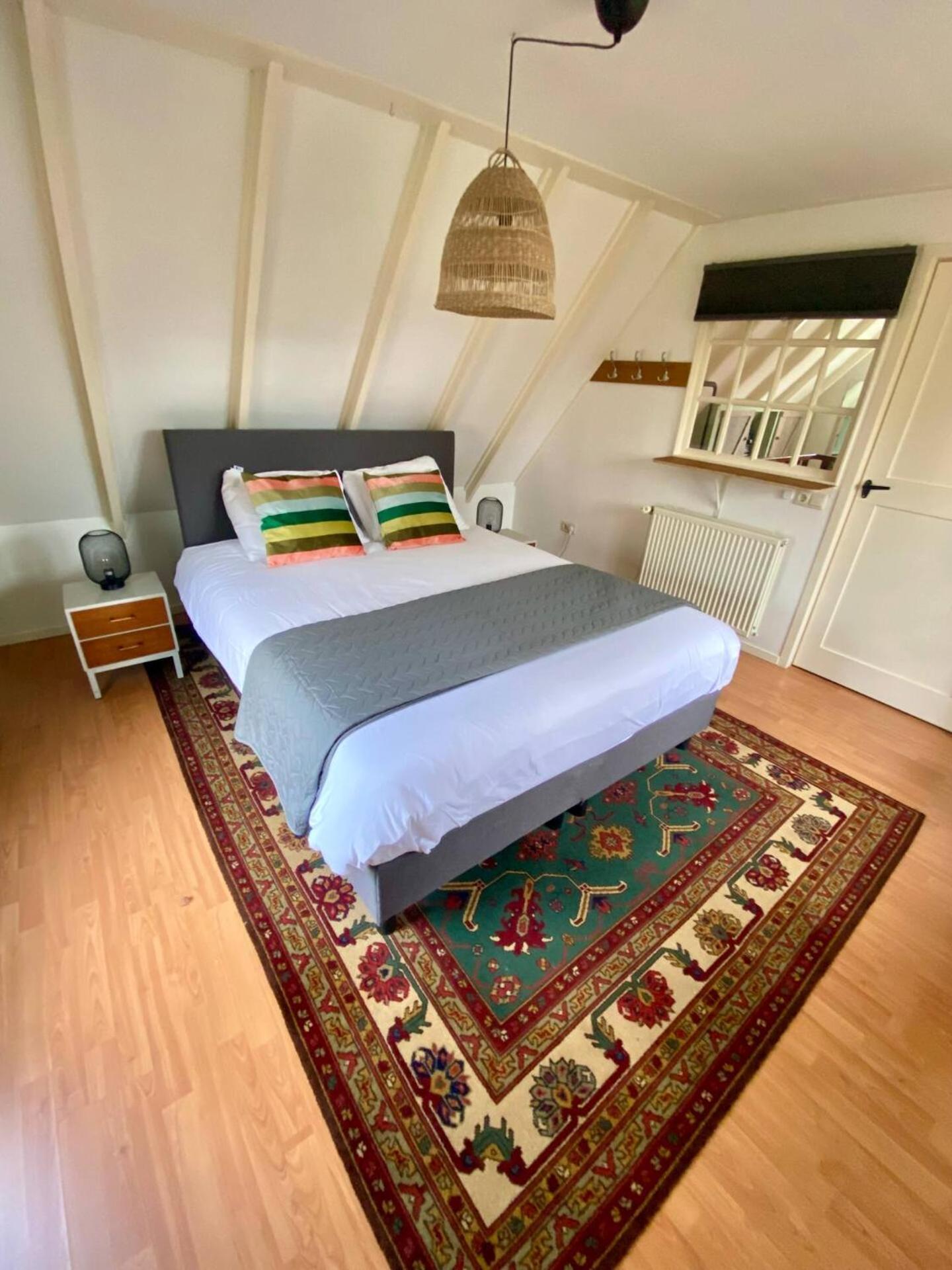 Loosan Lodges Gastenhuis Reutum エクステリア 写真